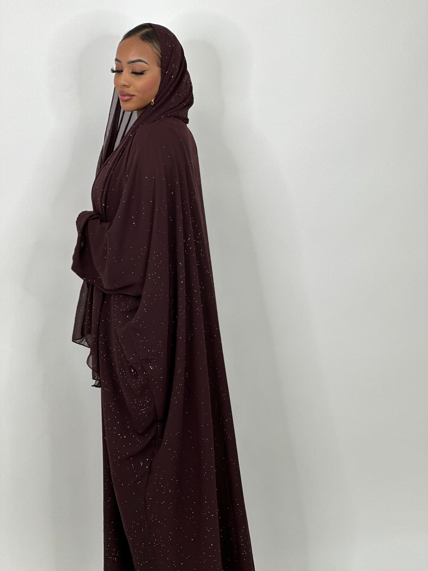 Brown stars abaya set