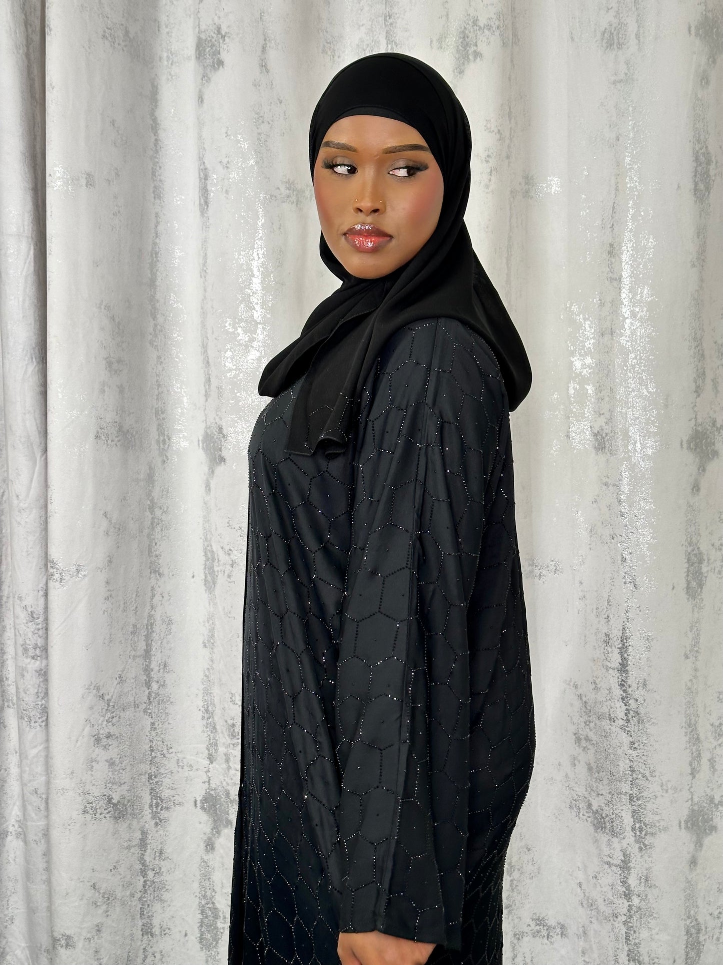 ARYA stars abaya